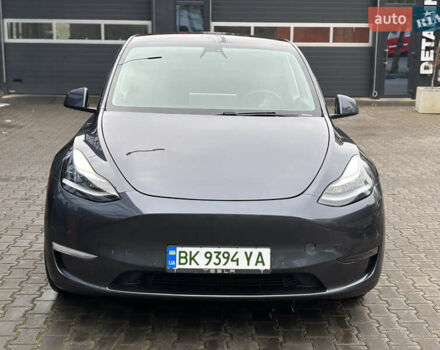 Серый Тесла Model Y, объемом двигателя 0 л и пробегом 92 тыс. км за 23500 $, фото 6 на Automoto.ua