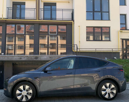 Серый Тесла Model Y, объемом двигателя 0 л и пробегом 136 тыс. км за 23000 $, фото 17 на Automoto.ua
