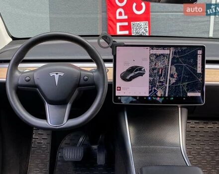 Серый Тесла Model Y, объемом двигателя 0 л и пробегом 123 тыс. км за 23999 $, фото 17 на Automoto.ua