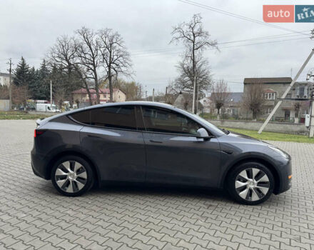 Серый Тесла Model Y, объемом двигателя 0 л и пробегом 170 тыс. км за 19500 $, фото 8 на Automoto.ua