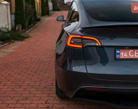 Сірий Тесла Model Y, об'ємом двигуна 0 л та пробігом 75 тис. км за 26499 $, фото 12 на Automoto.ua