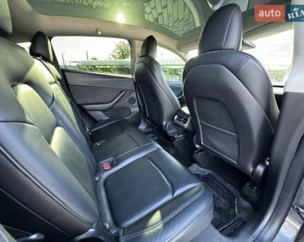 Сірий Тесла Model Y, об'ємом двигуна 0 л та пробігом 129 тис. км за 22500 $, фото 33 на Automoto.ua