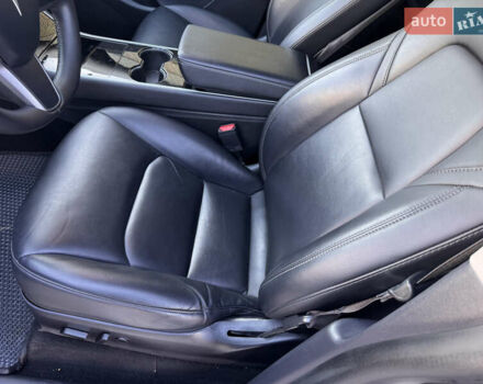 Серый Тесла Model Y, объемом двигателя 0 л и пробегом 84 тыс. км за 21500 $, фото 14 на Automoto.ua