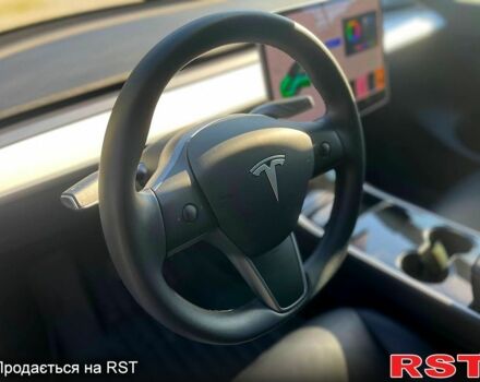 Серый Тесла Model Y, объемом двигателя 0 л и пробегом 35 тыс. км за 34000 $, фото 9 на Automoto.ua