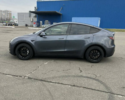 Серый Тесла Model Y, объемом двигателя 0 л и пробегом 99 тыс. км за 22300 $, фото 4 на Automoto.ua