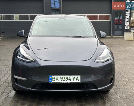 Серый Тесла Model Y, объемом двигателя 0 л и пробегом 92 тыс. км за 23500 $, фото 5 на Automoto.ua