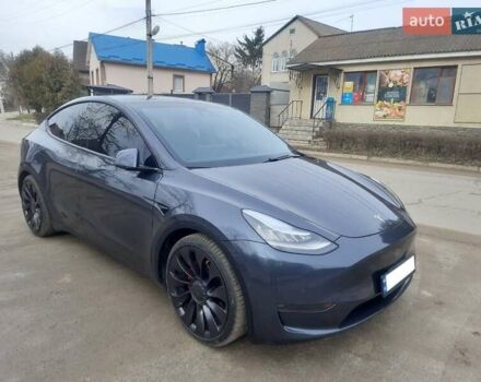 Серый Тесла Model Y, объемом двигателя 0 л и пробегом 48 тыс. км за 28500 $, фото 19 на Automoto.ua