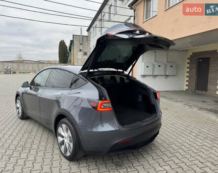 Серый Тесла Model Y, объемом двигателя 0 л и пробегом 170 тыс. км за 19500 $, фото 32 на Automoto.ua