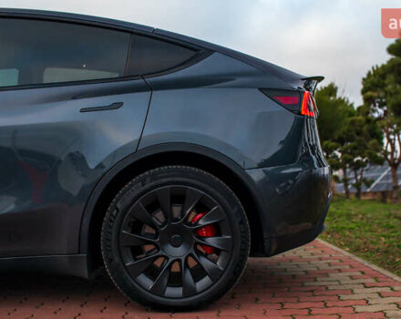 Сірий Тесла Model Y, об'ємом двигуна 0 л та пробігом 75 тис. км за 26499 $, фото 15 на Automoto.ua