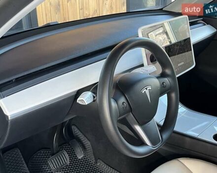 Сірий Тесла Model Y, об'ємом двигуна 0 л та пробігом 81 тис. км за 21499 $, фото 23 на Automoto.ua