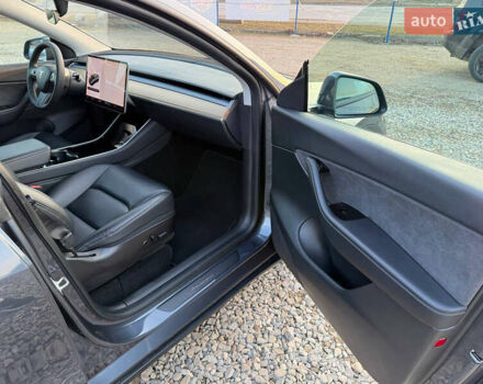 Тесла Model Y 2020 в Коломые на Automoto.ua Серый Тесла Model Y, объемом двигателя 0 л и пробегом 44 тыс. км за 26550 $, фото 22 на Automoto.ua