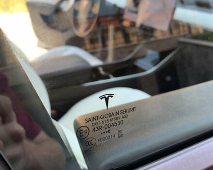 Серый Тесла Model Y, объемом двигателя 0 л и пробегом 136 тыс. км за 23000 $, фото 67 на Automoto.ua