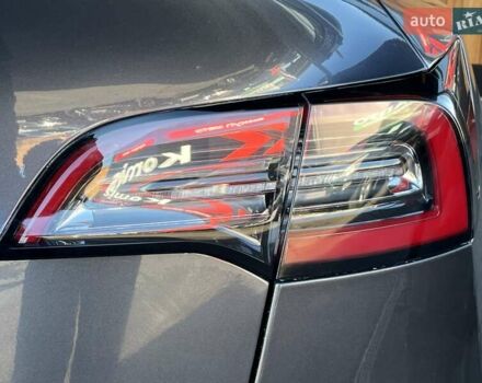 Сірий Тесла Model Y, об'ємом двигуна 0 л та пробігом 81 тис. км за 21499 $, фото 11 на Automoto.ua