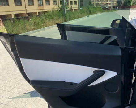 Серый Тесла Model Y, объемом двигателя 0 л и пробегом 136 тыс. км за 23000 $, фото 43 на Automoto.ua