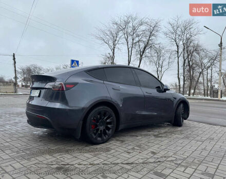 Сірий Тесла Model Y, об'ємом двигуна 0 л та пробігом 71 тис. км за 25500 $, фото 1 на Automoto.ua