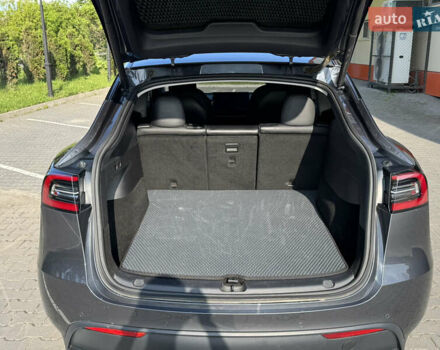 Серый Тесла Model Y, объемом двигателя 0 л и пробегом 104 тыс. км за 22500 $, фото 31 на Automoto.ua