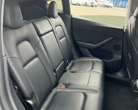 Серый Тесла Model Y, объемом двигателя 0 л и пробегом 99 тыс. км за 22300 $, фото 10 на Automoto.ua