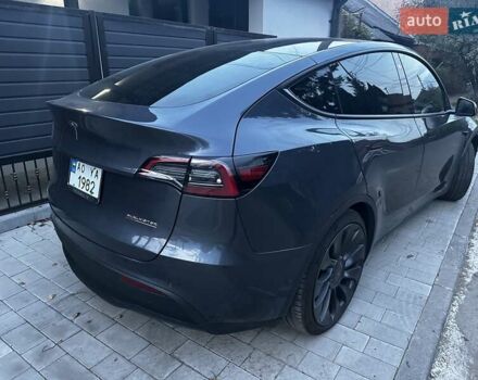 Серый Тесла Model Y, объемом двигателя 0 л и пробегом 91 тыс. км за 24600 $, фото 3 на Automoto.ua