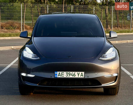 Сірий Тесла Model Y, об'ємом двигуна 0 л та пробігом 96 тис. км за 23999 $, фото 2 на Automoto.ua