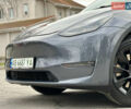 Серый Тесла Model Y, объемом двигателя 0 л и пробегом 121 тыс. км за 22999 $, фото 5 на Automoto.ua
