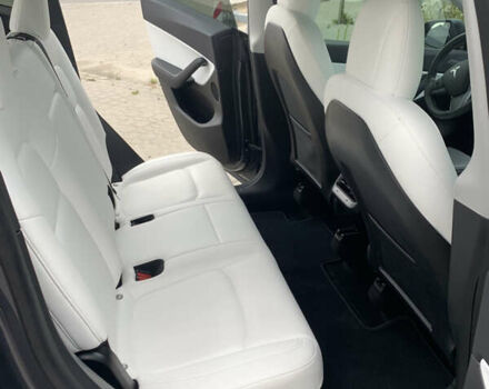 Сірий Тесла Model Y, об'ємом двигуна 0 л та пробігом 170 тис. км за 22900 $, фото 29 на Automoto.ua