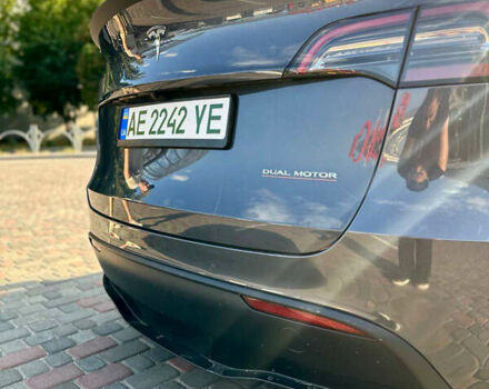 Серый Тесла Model Y, объемом двигателя 0 л и пробегом 58 тыс. км за 29999 $, фото 8 на Automoto.ua