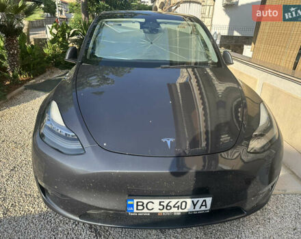 Серый Тесла Model Y, объемом двигателя 0 л и пробегом 49 тыс. км за 30700 $, фото 10 на Automoto.ua