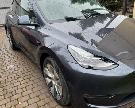 Серый Тесла Model Y, объемом двигателя 0 л и пробегом 85 тыс. км за 23000 $, фото 2 на Automoto.ua