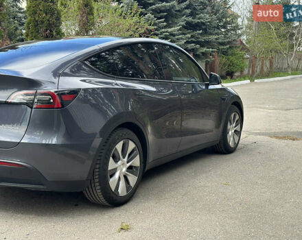 Серый Тесла Model Y, объемом двигателя 0 л и пробегом 88 тыс. км за 23500 $, фото 4 на Automoto.ua