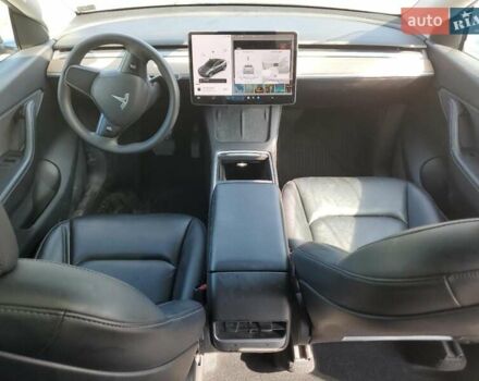 Серый Тесла Model Y, объемом двигателя 0 л и пробегом 81 тыс. км за 17500 $, фото 7 на Automoto.ua
