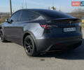Серый Тесла Model Y, объемом двигателя 0 л и пробегом 44 тыс. км за 26000 $, фото 4 на Automoto.ua
