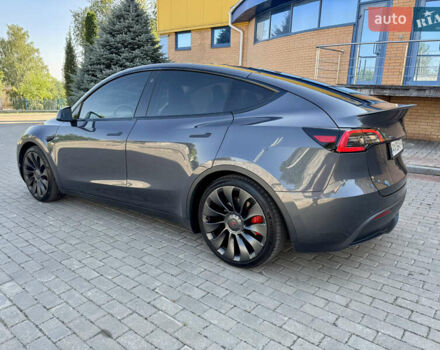 Серый Тесла Model Y, объемом двигателя 0 л и пробегом 107 тыс. км за 29800 $, фото 8 на Automoto.ua