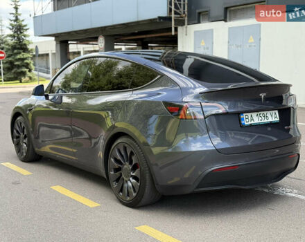 Серый Тесла Model Y, объемом двигателя 0 л и пробегом 42 тыс. км за 29900 $, фото 8 на Automoto.ua