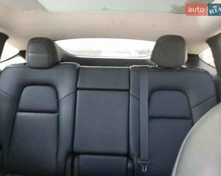 Серый Тесла Model Y, объемом двигателя 0 л и пробегом 81 тыс. км за 17500 $, фото 9 на Automoto.ua
