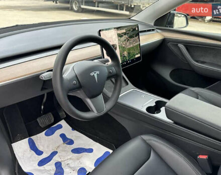 Серый Тесла Model Y, объемом двигателя 0 л и пробегом 30 тыс. км за 28000 $, фото 9 на Automoto.ua