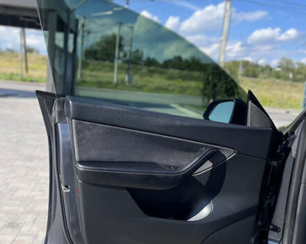 Серый Тесла Model Y, объемом двигателя 0 л и пробегом 69 тыс. км за 24100 $, фото 28 на Automoto.ua