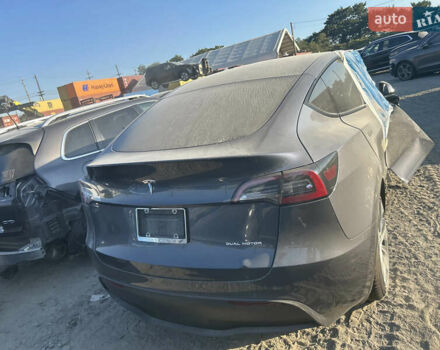 Серый Тесла Model Y, объемом двигателя 0 л и пробегом 81 тыс. км за 17500 $, фото 19 на Automoto.ua