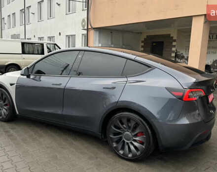 Серый Тесла Model Y, объемом двигателя 0 л и пробегом 138 тыс. км за 20200 $, фото 10 на Automoto.ua
