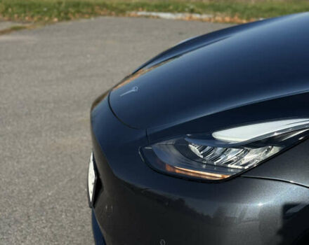 Серый Тесла Model Y, объемом двигателя 0 л и пробегом 44 тыс. км за 26000 $, фото 16 на Automoto.ua