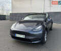 Серый Тесла Model Y, объемом двигателя 0 л и пробегом 31 тыс. км за 23999 $, фото 3 на Automoto.ua
