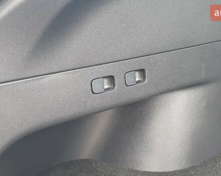 Тесла Model Y 2021 в Киеве на Automoto.ua Серый Тесла Model Y, объемом двигателя 0 л и пробегом 84 тыс. км за 27900 $, фото 25 на Automoto.ua