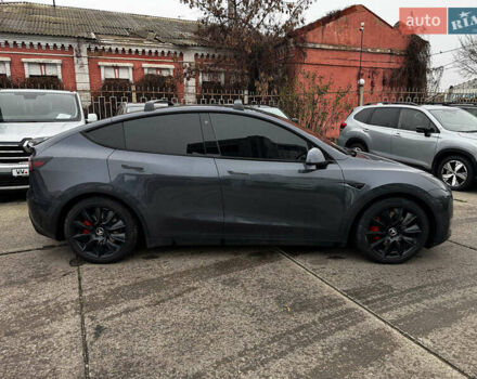 Серый Тесла Model Y, объемом двигателя 0 л и пробегом 98 тыс. км за 29490 $, фото 6 на Automoto.ua