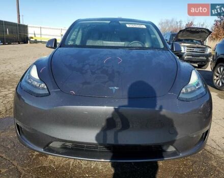 Серый Тесла Model Y, объемом двигателя 0 л и пробегом 173 тыс. км за 9100 $, фото 4 на Automoto.ua