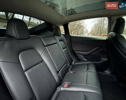 Серый Тесла Model Y, объемом двигателя 0 л и пробегом 92 тыс. км за 24499 $, фото 14 на Automoto.ua