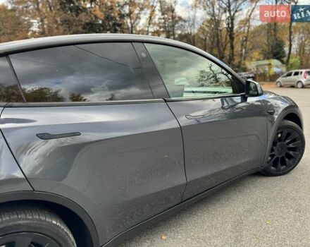 Серый Тесла Model Y, объемом двигателя 0 л и пробегом 211 тыс. км за 18950 $, фото 36 на Automoto.ua