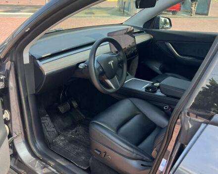 Сірий Тесла Model Y, об'ємом двигуна 0 л та пробігом 96 тис. км за 21900 $, фото 4 на Automoto.ua