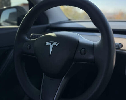 Серый Тесла Model Y, объемом двигателя 0 л и пробегом 44 тыс. км за 26000 $, фото 43 на Automoto.ua