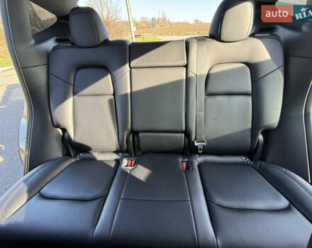 Серый Тесла Model Y, объемом двигателя 0 л и пробегом 44 тыс. км за 26000 $, фото 49 на Automoto.ua