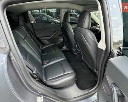 Серый Тесла Model Y, объемом двигателя 0 л и пробегом 26 тыс. км за 27200 $, фото 19 на Automoto.ua
