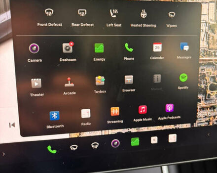 Тесла Model Y 2021 в Львове на Automoto.ua Серый Тесла Model Y, объемом двигателя 0 л и пробегом 135 тыс. км за 19300 $, фото 19 на Automoto.ua